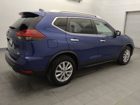 Used 2020 Nissan Rogue SV image 10