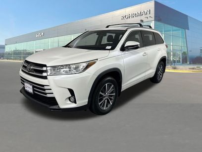 Used 2017 Toyota Highlander XLE
