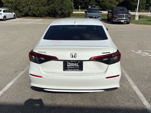 Used 2024 Honda Civic Touring image 15