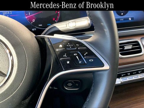 Used 2025 Mercedes-Benz GLE 350 4MATIC image 24