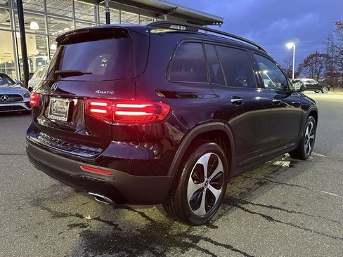 New 2026 Mercedes-Benz GLB 250 4MATIC image 7