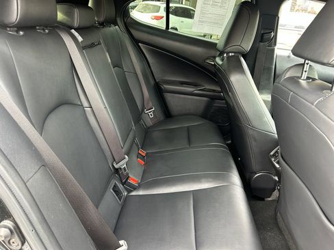 Used 2019 Lexus UX 200 w/ Accessory Package 2 FWD image 30