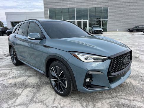 Used 2024 INFINITI QX50 Sport FWD image 3