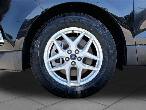 Certified 2022 Ford Edge SEL AWD/4WD image 11