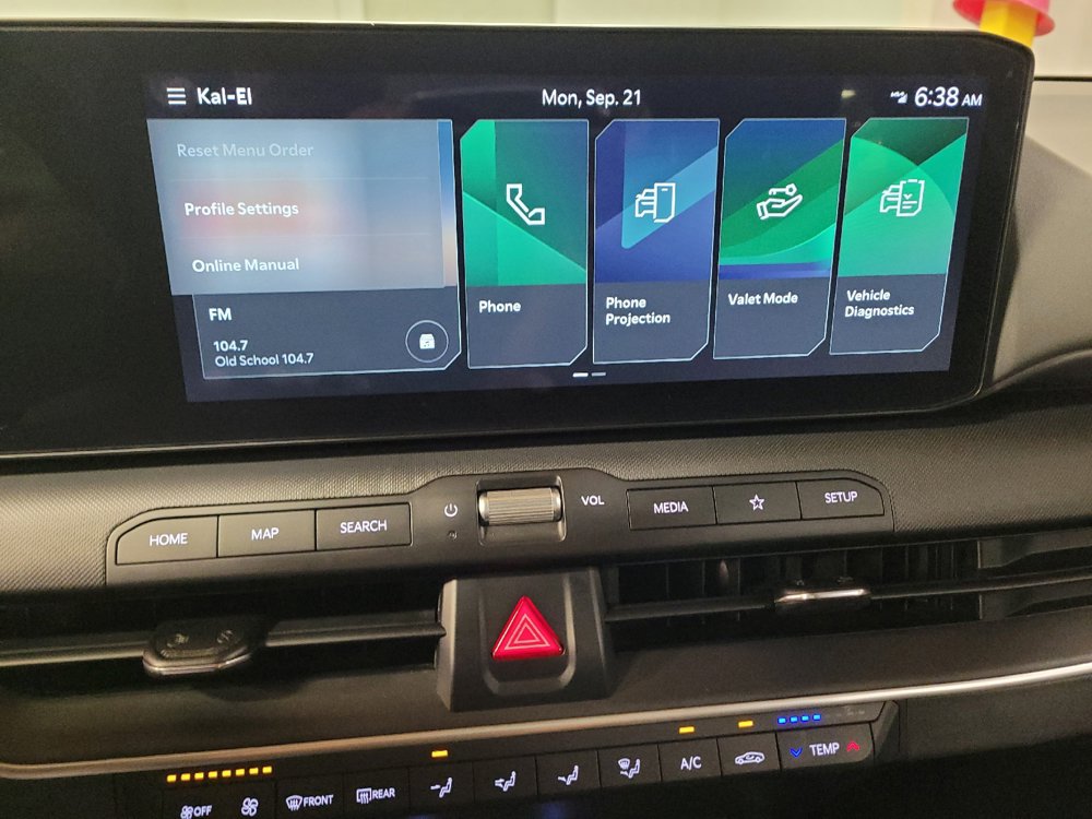 Used 2025 Kia K4 FWD image 25