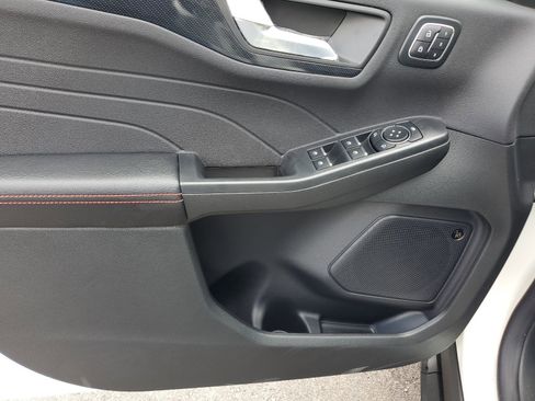 New 2024 Ford Escape ST-Line Select w/ Tech Pack #2 image 12