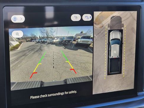 New 2026 Ford F250 Lariat w/ Black Appearance Package image 23