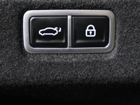 Used 2025 Hyundai Sonata Limited image 22