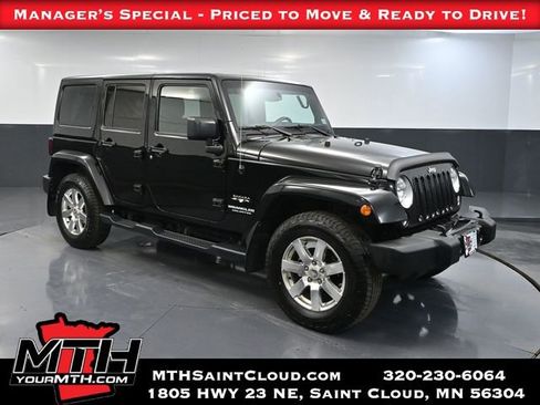 Used 2016 Jeep Wrangler Unlimited Sahara w/ Max Tow Package AWD/4WD image 1