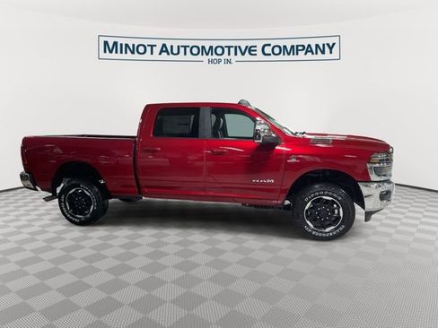 New 2026 RAM 2500 Laramie AWD/4WD image 9