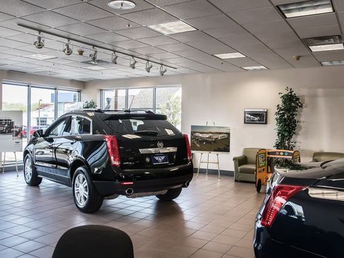 Certified 2023 Cadillac XT5 Sportv AWD/4WD image 39