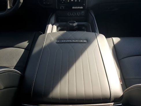 New 2026 RAM 3500 Limited image 22