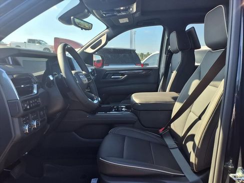 New 2026 GMC Yukon XL Elevation w/ Elevation Premium Package image 12