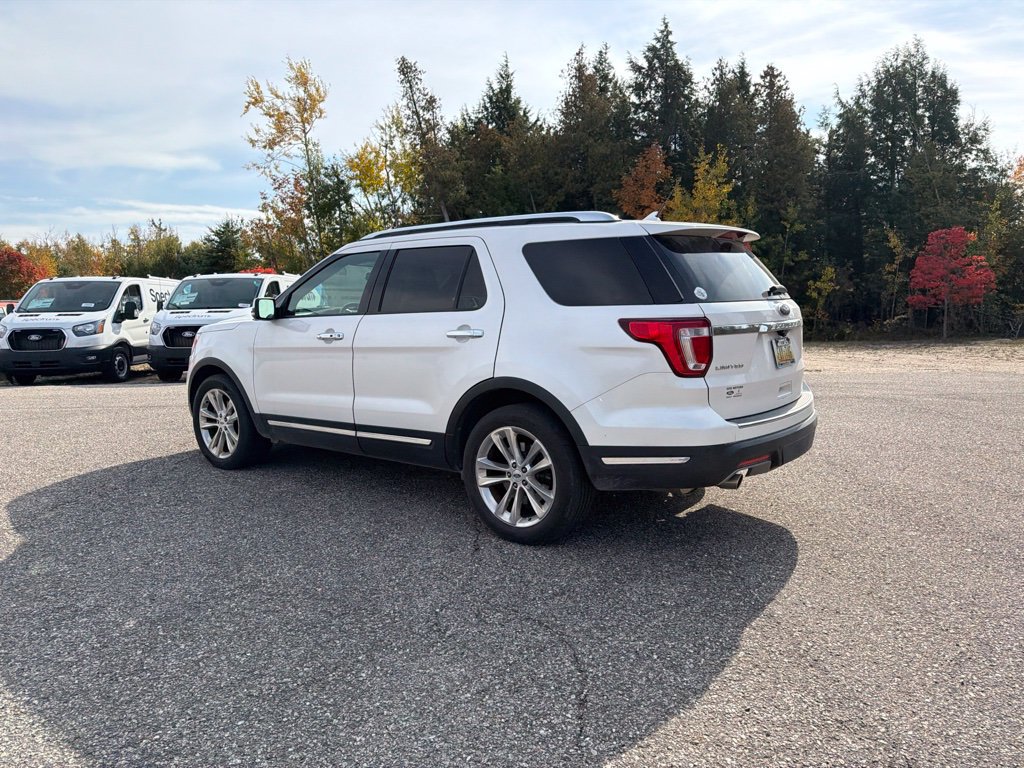 Used 2019 Ford Explorer Limited w/ Class III Trailer Tow Package AWD/4WD image 8