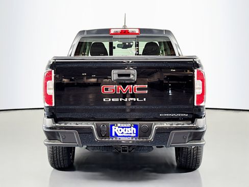 Used 2022 GMC Canyon Denali w/ Denali Black Edition Package image 6