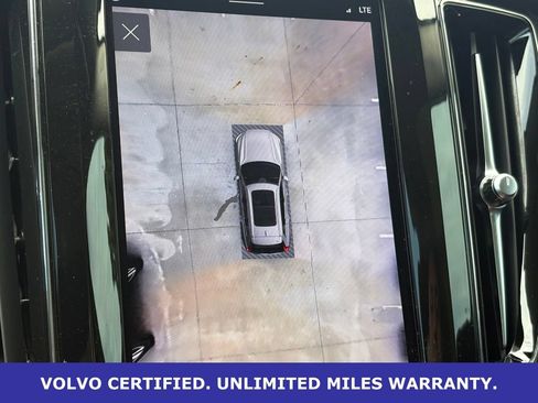 Certified 2024 Volvo XC60 B5 Plus w/ Protection Package Premier AWD/4WD image 22