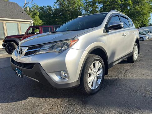 Used 2014 Toyota RAV4 Limited AWD/4WD image 3