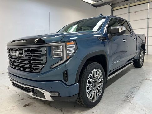 New 2026 GMC Sierra 1500 Denali Ultimate AWD/4WD image 11