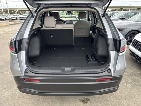 New 2026 Honda HR-V LX image 6