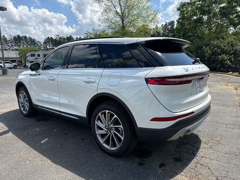 New 2026 Lincoln Corsair Premiere image 7