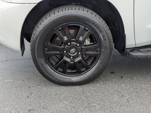 Used 2019 Toyota Sequoia TRD Sport w/ TRD Sport Premium Package AWD/4WD image 11