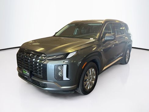 Used 2025 Hyundai Palisade SEL AWD/4WD image 3