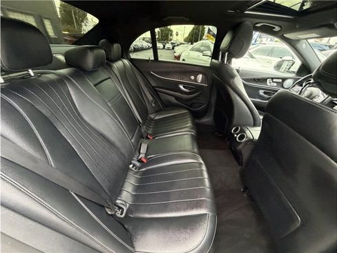Used 2019 Mercedes-Benz E 300 w/ Premium 1 Package image 29