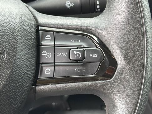 Used 2025 RAM ProMaster 2500 w/ Convenience Group FWD image 25