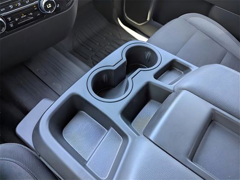 New 2025 GMC Sierra 1500 Elevation image 21