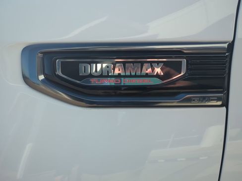 Used 2021 GMC Sierra 1500 AT4 w/ AT4 Value Package image 12