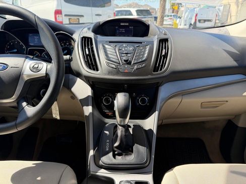 Used 2015 Ford Escape SE AWD/4WD image 25