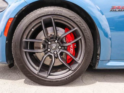 Used 2022 Dodge Charger Scat Pack RWD image 11
