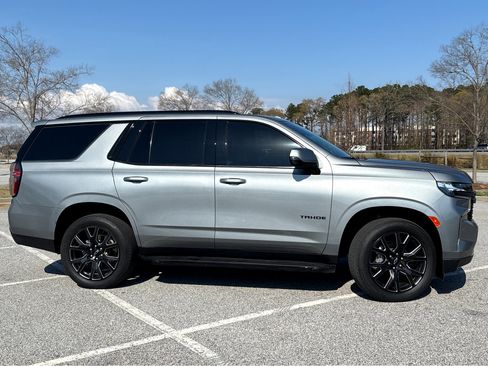 Used 2023 Chevrolet Tahoe RST w/ Luxury Package image 24