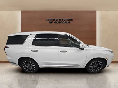 Used 2024 Hyundai Palisade Calligraphy AWD/4WD image 8