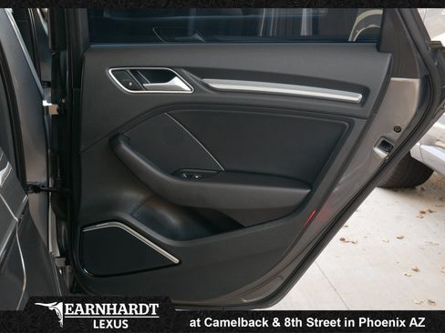 Used 2017 Audi A3 e-tron Premium Plus w/ Technology Package FWD image 18