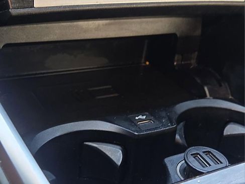 Used 2021 BMW 330i Sedan image 26