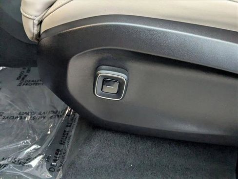 New 2025 Volvo EX90 Plus image 4