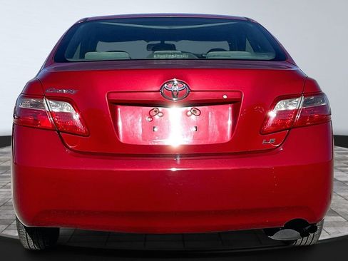 Used 2007 Toyota Camry LE image 4