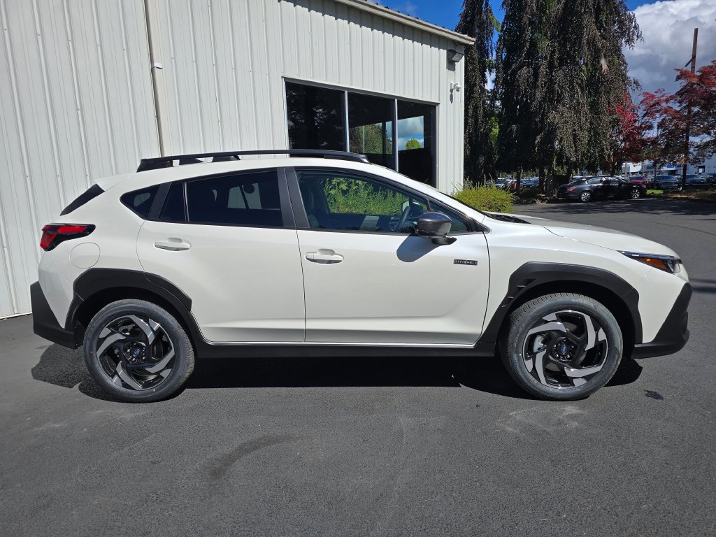 New 2026 Subaru Crosstrek 2.5i Limited w/ Crosstrek Mirror Package AWD/4WD image 3
