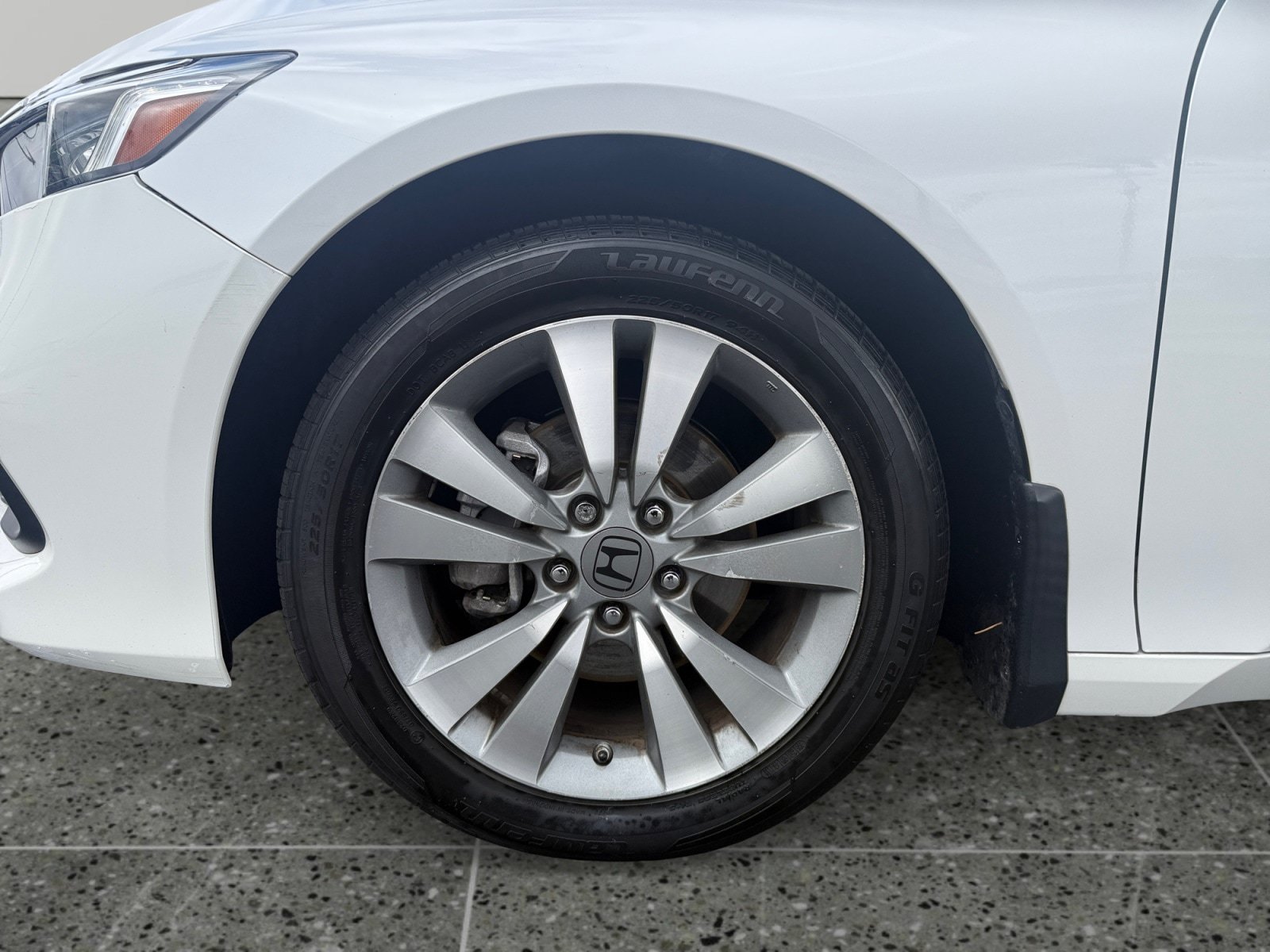 Used 2022 Honda Accord LX image 14