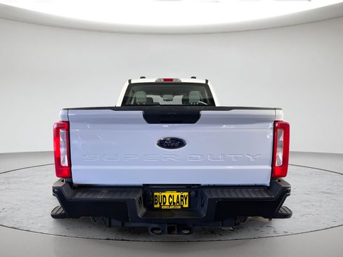 Used 2024 Ford F250 XL AWD/4WD image 4