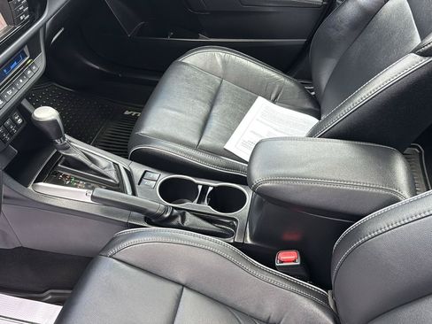 Used 2015 Toyota Corolla S Premium FWD image 24