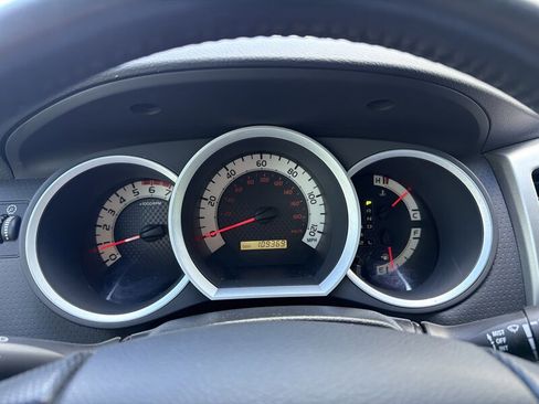 Used 2013 Toyota Tacoma PreRunner RWD image 24