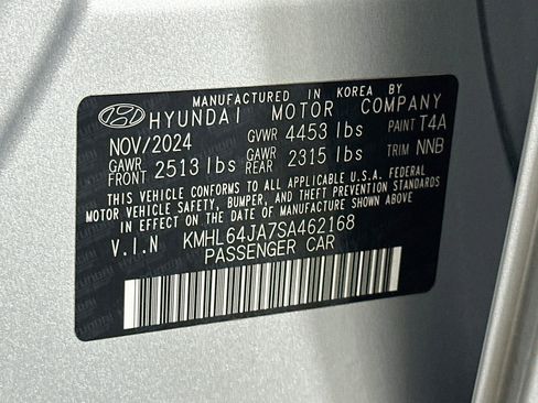 Used 2025 Hyundai Sonata SEL FWD image 12