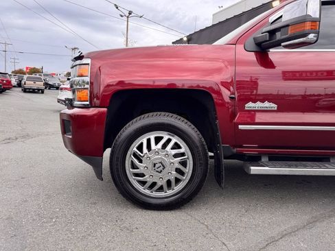 Used 2016 Chevrolet Silverado 3500 High Country w/ High Country Premium Package AWD/4WD image 4