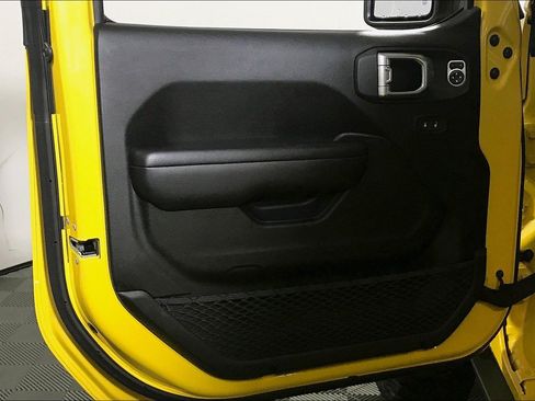 Used 2020 Jeep Wrangler Unlimited Rubicon AWD/4WD image 19