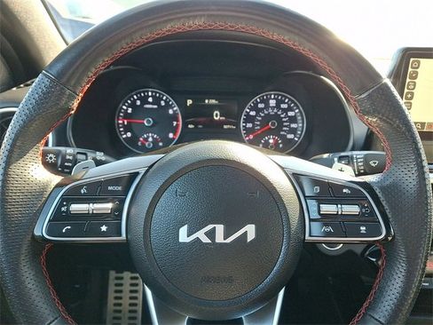 Certified 2023 Kia Forte GT w/ GT2 Package image 17