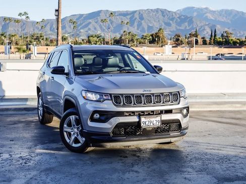 Certified 2023 Jeep Compass Latitude image 1