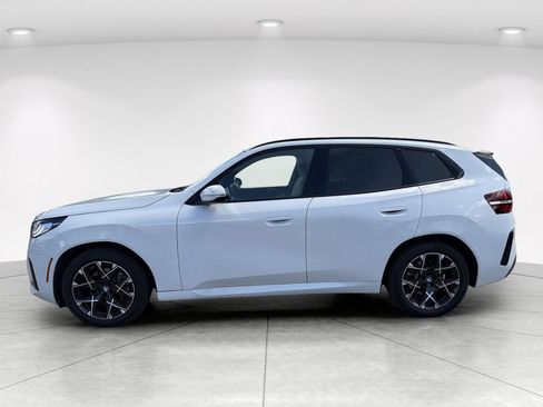Certified 2025 BMW X3 xDrive30i w/ Premium Package AWD/4WD image 7