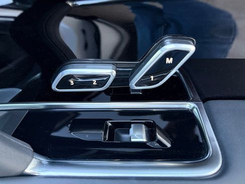 Certified 2023 Land Rover Range Rover SE image 35